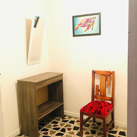 Hostal La 18 Перейра Экстерьер фото