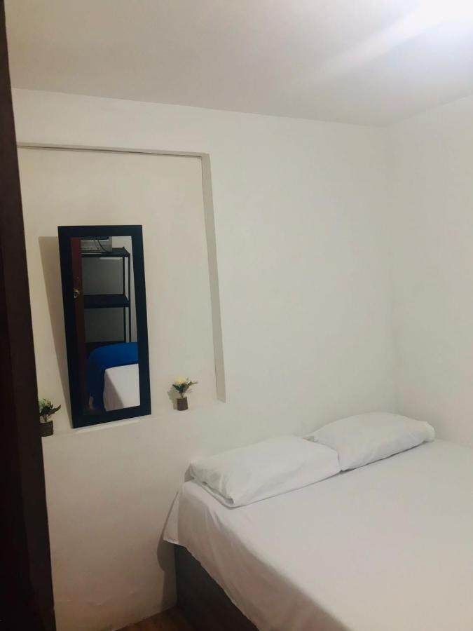 Hostal La 18 Перейра Экстерьер фото