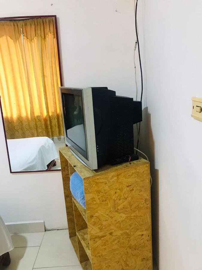 Hostal La 18 Перейра Экстерьер фото