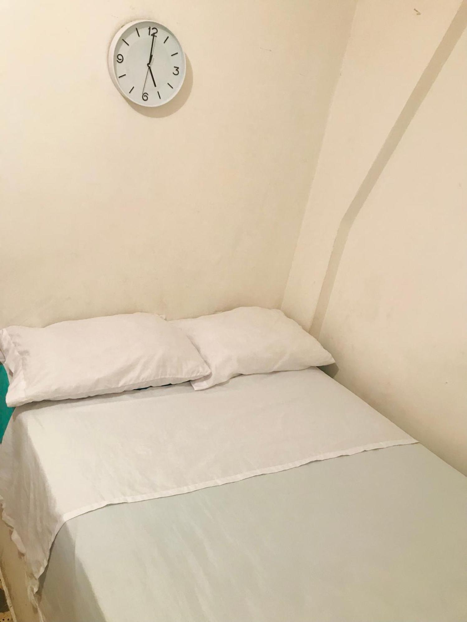 Hostal La 18 Перейра Экстерьер фото